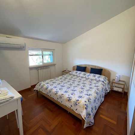 Отель Casa Mary Фрегене Экстерьер фото